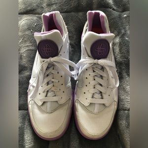 Nike Huarache Dance Fitness Sneakers